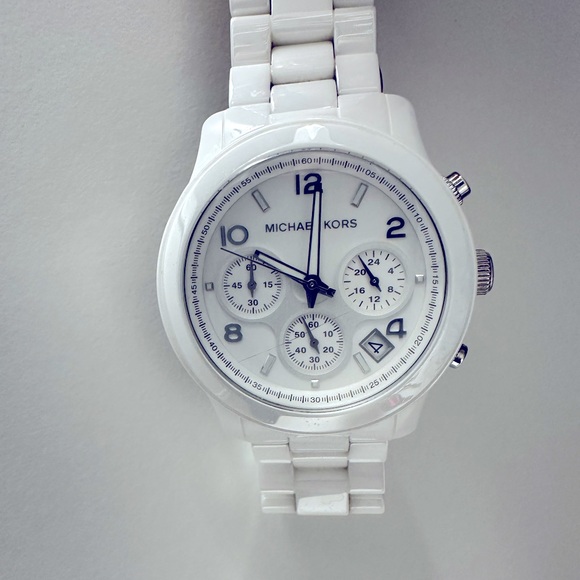 4 Michael Kors Women’s Watches - Picture 2 of 5